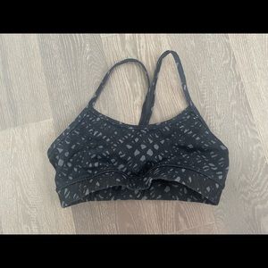 Lululemon Flow Y Sports Bra